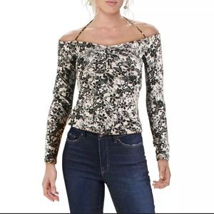 Guess women’s floral off-the-shoulder top
